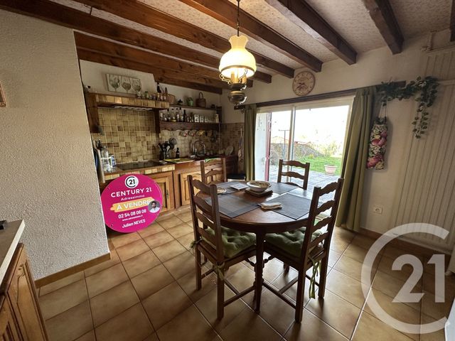 maison à vendre - 5 pièces - 156.49 m2 - CUZION - 36 - CENTRE - Century 21 Adressimmo