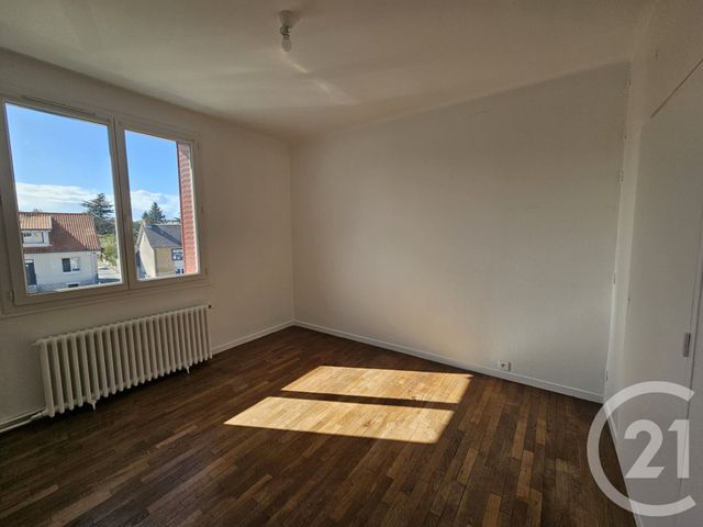Appartement T3 à louer - 3 pièces - 63.18 m2 - LE POINCONNET - 36 - CENTRE - Century 21 Adressimmo